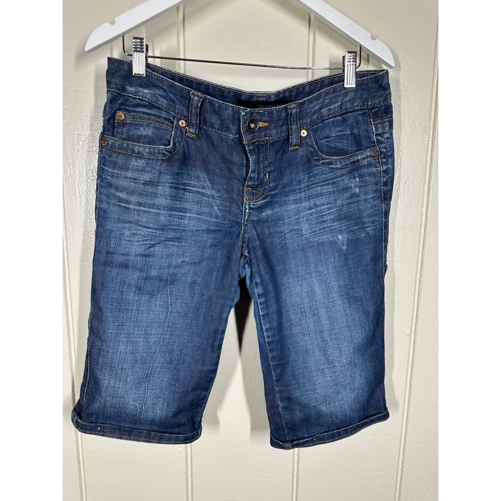 Calvin Klein Shorts Womens 10 Blue Denim Bermuda Medium Wash Distressed 7845